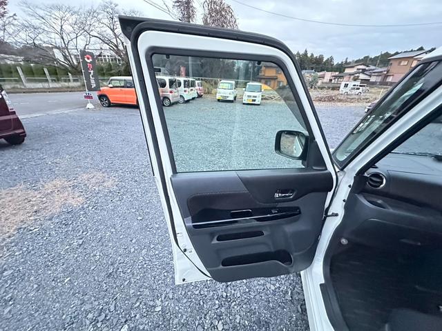 スペーシアカスタム GS デュアルカメラブレーキS ナビ/ワンセグTV/ビルトインETC/定期点検記録簿/DVD/USB/片側電動スライドドア/シートヒーター/レベライザー/フォグランプ/ドアバイザー/アイドリングストップ/衝突被害軽減ブレーキ(26枚目)