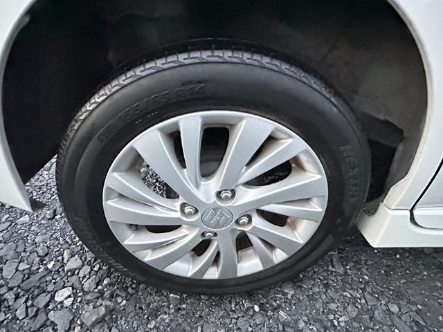 スペーシアカスタム GS デュアルカメラブレーキS ナビ/ワンセグTV/ビルトインETC/定期点検記録簿/DVD/USB/片側電動スライドドア/シートヒーター/レベライザー/フォグランプ/ドアバイザー/アイドリングストップ/衝突被害軽減ブレーキ(70枚目)