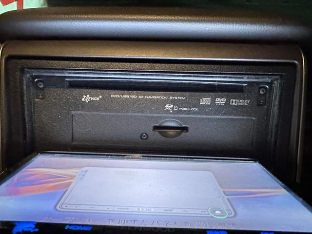 Ｎ－ＢＯＸ Ｇ・Ｌパッケージ　ナビ／ワンセグＴＶ／ＤＶＤ／スマートキー／ドアバイザー／プッシュスタート／パワーウインドウ／両側スライド片側電動ドア／横滑り防止装置／ステアリングスイッチ／アイドリングストップ／ｉＰｏｄ／ＣＤ（10枚目）