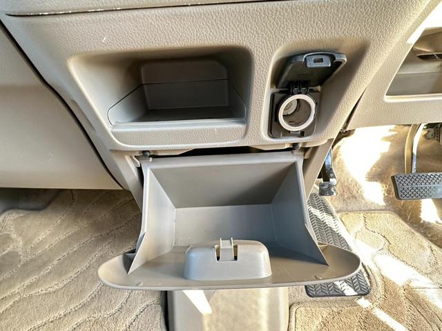 Ｎ－ＢＯＸ Ｇ・Ｌパッケージ　ナビ／ワンセグＴＶ／ＤＶＤ／スマートキー／ドアバイザー／プッシュスタート／パワーウインドウ／両側スライド片側電動ドア／横滑り防止装置／ステアリングスイッチ／アイドリングストップ／ｉＰｏｄ／ＣＤ（15枚目）