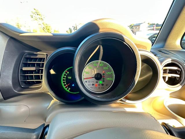 Ｎ－ＢＯＸ Ｇ・Ｌパッケージ　ナビ／ワンセグＴＶ／ＤＶＤ／スマートキー／ドアバイザー／プッシュスタート／パワーウインドウ／両側スライド片側電動ドア／横滑り防止装置／ステアリングスイッチ／アイドリングストップ／ｉＰｏｄ／ＣＤ（18枚目）