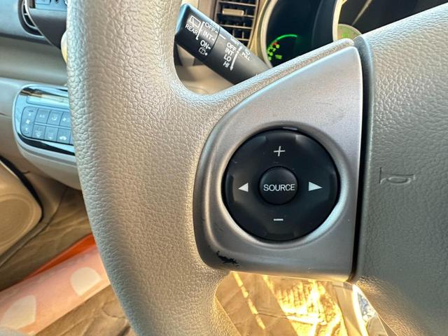 Ｎ－ＢＯＸ Ｇ・Ｌパッケージ　ナビ／ワンセグＴＶ／ＤＶＤ／スマートキー／ドアバイザー／プッシュスタート／パワーウインドウ／両側スライド片側電動ドア／横滑り防止装置／ステアリングスイッチ／アイドリングストップ／ｉＰｏｄ／ＣＤ（20枚目）