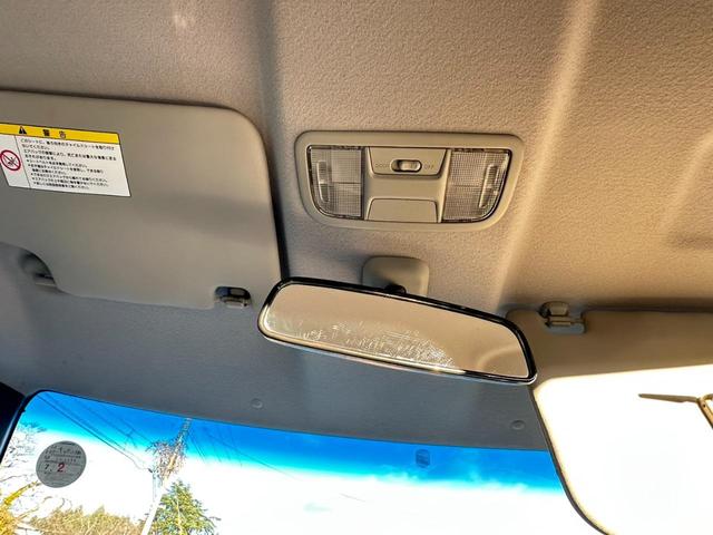 Ｎ－ＢＯＸ Ｇ・Ｌパッケージ　ナビ／ワンセグＴＶ／ＤＶＤ／スマートキー／ドアバイザー／プッシュスタート／パワーウインドウ／両側スライド片側電動ドア／横滑り防止装置／ステアリングスイッチ／アイドリングストップ／ｉＰｏｄ／ＣＤ（23枚目）