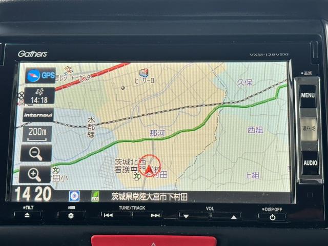 Ｎ－ＢＯＸ＋ ２トーンカラースタイル　Ｇ　ＳＳパッケージ　ナビ／ワンセグＴＶ／ＥＴＣ／バックカメラ／ＤＶＤ／ドアバイザー／両側電動スライドドア／スマートキー／オーバーヘッドコンソール／電動格納ミラー／アイドリングストップ／横滑り防止装置／ｉＰｏｄ／ＣＤ（5枚目）