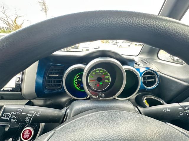 Ｎ－ＢＯＸ＋ ２トーンカラースタイル　Ｇ　ＳＳパッケージ　ナビ／ワンセグＴＶ／ＥＴＣ／バックカメラ／ＤＶＤ／ドアバイザー／両側電動スライドドア／スマートキー／オーバーヘッドコンソール／電動格納ミラー／アイドリングストップ／横滑り防止装置／ｉＰｏｄ／ＣＤ（19枚目）