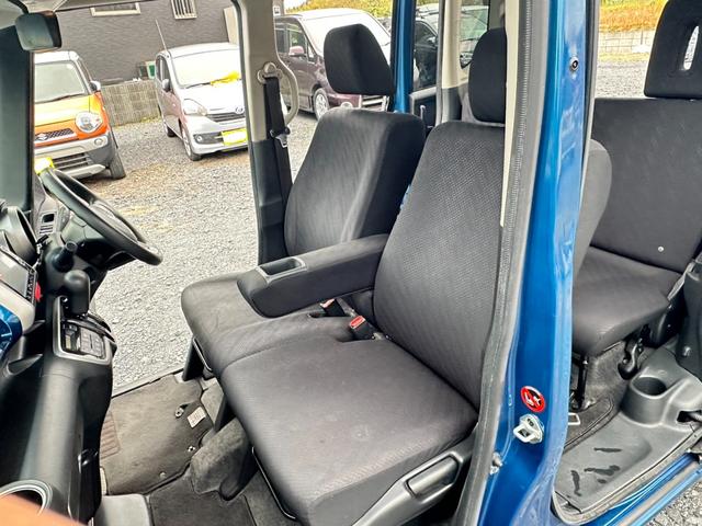 Ｎ－ＢＯＸ＋ ２トーンカラースタイル　Ｇ　ＳＳパッケージ　ナビ／ワンセグＴＶ／ＥＴＣ／バックカメラ／ＤＶＤ／ドアバイザー／両側電動スライドドア／スマートキー／オーバーヘッドコンソール／電動格納ミラー／アイドリングストップ／横滑り防止装置／ｉＰｏｄ／ＣＤ（32枚目）