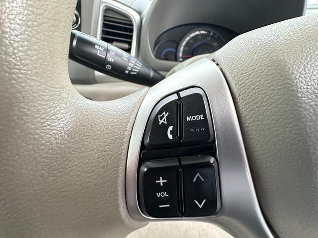 スペーシア Ｘスマートフォン連携ナビ装着車　ナビ／ワンセグＴＶ／ビルトインＥＴＣ／バックカメラ／Ｂｌｕｅｔｏｏｔｈ／スマートキー／両側電動スライドドア／ドアバイザー／オーバーヘッドコンソール／プッシュスタート／電動格納ミラー／パワステ／ＣＤ無（13枚目）