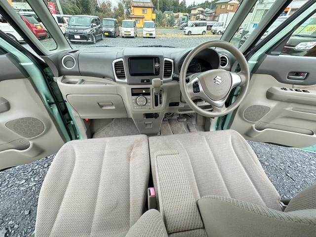 スペーシア Ｘスマートフォン連携ナビ装着車　ナビ／ワンセグＴＶ／ビルトインＥＴＣ／バックカメラ／Ｂｌｕｅｔｏｏｔｈ／スマートキー／両側電動スライドドア／ドアバイザー／オーバーヘッドコンソール／プッシュスタート／電動格納ミラー／パワステ／ＣＤ無（19枚目）