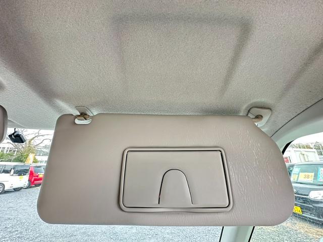 スペーシア Ｘスマートフォン連携ナビ装着車　ナビ／ワンセグＴＶ／ビルトインＥＴＣ／バックカメラ／Ｂｌｕｅｔｏｏｔｈ／スマートキー／両側電動スライドドア／ドアバイザー／オーバーヘッドコンソール／プッシュスタート／電動格納ミラー／パワステ／ＣＤ無（28枚目）