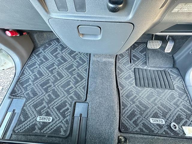 タント カスタムRS ナビ/ワンセグTV/ETC/バックカメラ/スマートキー/片側電動スライドドア/iPod/フォグランプ/ドアバイザー/オーバーヘッドコンソール/パワーウインドウ/パワステ/電動格納ミラー/CD(31枚目)