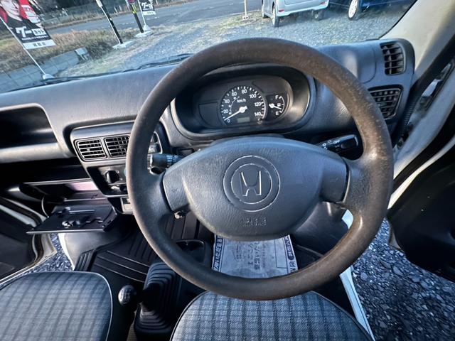 アクティトラック SDX エアコン/パワステ/作業灯/5速/4WD/ラジオ(8枚目)