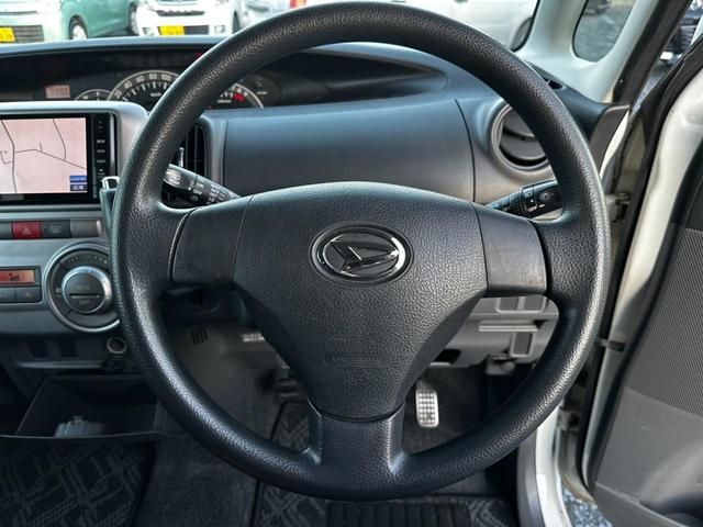 タント カスタムＸ　ナビ／ワンセグＴＶ／ＥＴＣ／バックカメラ／Ｂｌｕｅｔｏｏｔｈ／片側スライドドア／スマートキー／パワーウインドウ／フォグランプ／ドアバイザー／パワステ／ＣＤ／ＤＶＤ／ｉＰｏｄ／ＵＳＢ（16枚目）