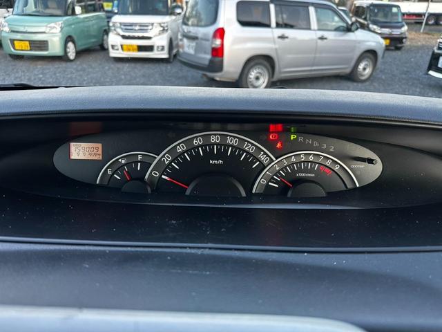 タント カスタムＸ　ナビ／ワンセグＴＶ／ＥＴＣ／バックカメラ／Ｂｌｕｅｔｏｏｔｈ／片側スライドドア／スマートキー／パワーウインドウ／フォグランプ／ドアバイザー／パワステ／ＣＤ／ＤＶＤ／ｉＰｏｄ／ＵＳＢ（17枚目）