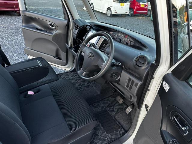 タント カスタムＸ　ナビ／ワンセグＴＶ／ＥＴＣ／バックカメラ／Ｂｌｕｅｔｏｏｔｈ／片側スライドドア／スマートキー／パワーウインドウ／フォグランプ／ドアバイザー／パワステ／ＣＤ／ＤＶＤ／ｉＰｏｄ／ＵＳＢ（20枚目）