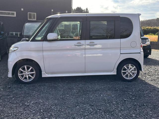 タント カスタムＸ　ナビ／ワンセグＴＶ／ＥＴＣ／バックカメラ／Ｂｌｕｅｔｏｏｔｈ／片側スライドドア／スマートキー／パワーウインドウ／フォグランプ／ドアバイザー／パワステ／ＣＤ／ＤＶＤ／ｉＰｏｄ／ＵＳＢ（41枚目）