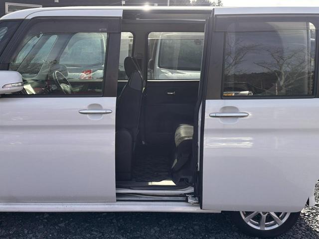 タント カスタムＸ　ナビ／ワンセグＴＶ／ＥＴＣ／バックカメラ／Ｂｌｕｅｔｏｏｔｈ／片側スライドドア／スマートキー／パワーウインドウ／フォグランプ／ドアバイザー／パワステ／ＣＤ／ＤＶＤ／ｉＰｏｄ／ＵＳＢ（42枚目）