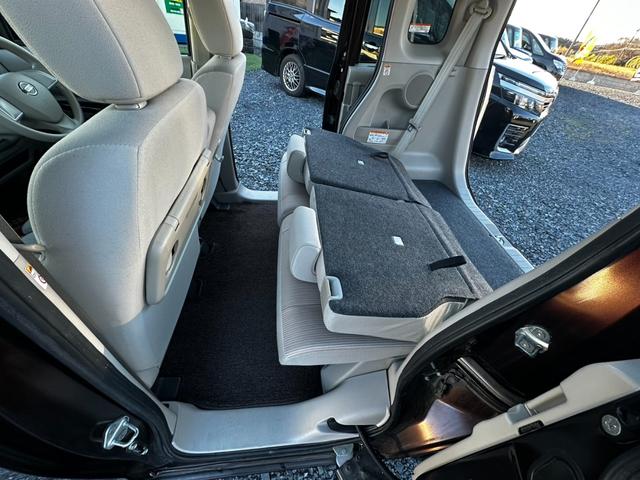 デイズルークス Ｘ　ナビ／ワンセグＴＶ／ドラレコ／バックカメラ／全方位カメラ／Ｂｌｕｅｔｏｏｔｈ／スマートキー／両側電動スライドドア／フォグランプ／リヤシーリングファン／オーバーヘッドコンソール／電動格納ミラー（42枚目）