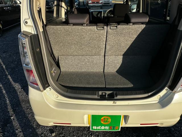 �V�[�g��Б��|���āA�ނ�Ƃ�p���\���Ȃǂ̒������ڂ��Ă��悵�I