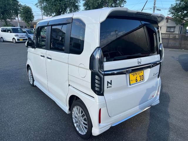 Ｎ－ＢＯＸカスタム Ｌターボ　クリアランスソナー　オートクルーズ　記録簿　ＬＥＤランプ　禁煙　ＥＣＯＮ　ＵＳＢ接続　バックカメラ　ナビ＆ＴＶ　オートエアコン　キーフリーシステム　ＥＴＣ車載器　横滑り防止装置　ＤＶＤ再生（5枚目）