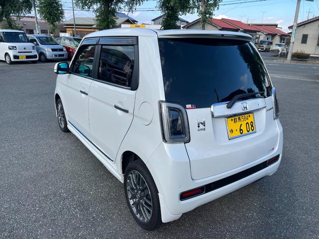 N-ONE プレミアムツアラー パーキングセンサー USB 禁煙車 クルーズコントロール ナビTV エアコン DVD フルセグTV シートヒーター パワーステアリング エアバッグ 4WD ETC 横滑り防止装置(5枚目)