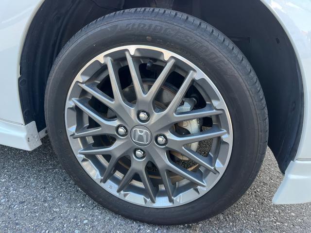 N-ONE プレミアムツアラー パーキングセンサー USB 禁煙車 クルーズコントロール ナビTV エアコン DVD フルセグTV シートヒーター パワーステアリング エアバッグ 4WD ETC 横滑り防止装置(8枚目)