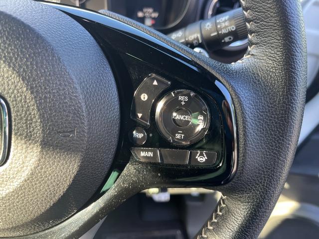 N-ONE プレミアムツアラー パーキングセンサー USB 禁煙車 クルーズコントロール ナビTV エアコン DVD フルセグTV シートヒーター パワーステアリング エアバッグ 4WD ETC 横滑り防止装置(16枚目)