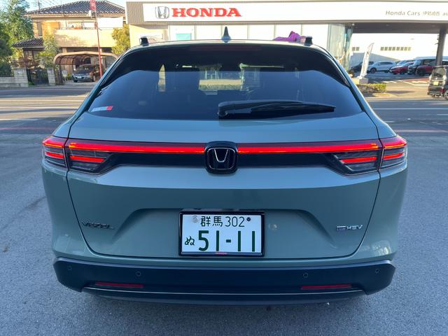 ヴェゼル ｅ：ＨＥＶＸ・ＨｕＮＴパッケージ　盗難防止システム　サイドエアバッグ　Ｂカメラ　クリアランスソナー　横滑り防止機能　スマートキー　禁煙　エアコン　運転席エアバッグ　キーレス　パワーウィンドウ　ＡＢＳ（43枚目）