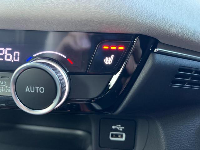 ヴェゼル e:HEVPLaY 衝突被害軽減ブレーキ カーテンエアバッグ 盗難防止装置 Pセンサー ABS ESC 1オーナー フルオートエアコン リアカメラ シートヒータ エアバッグ 禁煙 LEDヘッドライト(27枚目)