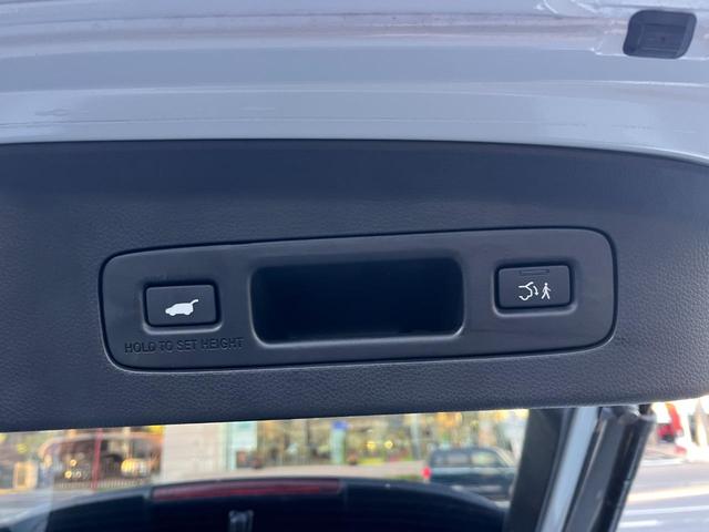 ヴェゼル e:HEVPLaY 衝突被害軽減ブレーキ カーテンエアバッグ 盗難防止装置 Pセンサー ABS ESC 1オーナー フルオートエアコン リアカメラ シートヒータ エアバッグ 禁煙 LEDヘッドライト(60枚目)