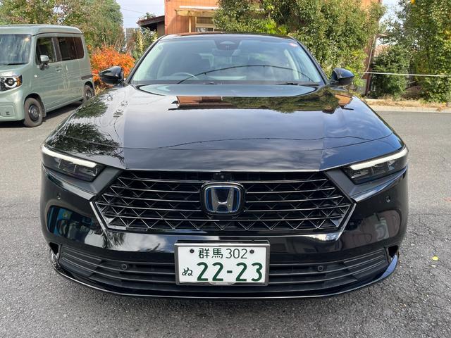 アコード ｅ：ＨＥＶ　フルセグテレビ　衝突被害軽減装置　ＡＢＳ　本革シート　マルチカメラ　ＥＴＣ車載器　ＵＳＢ　ＬＥＤヘッドライト　オートライト　クリアランスソナー　禁煙　Ｒカメラ　オートクルーズコントロール（8枚目）