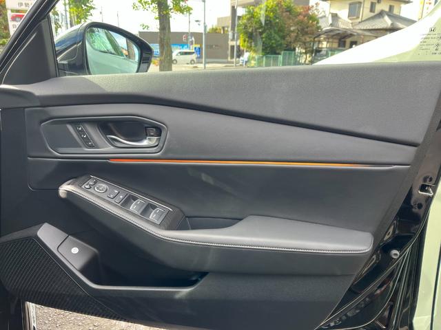 アコード ｅ：ＨＥＶ　フルセグテレビ　衝突被害軽減装置　ＡＢＳ　本革シート　マルチカメラ　ＥＴＣ車載器　ＵＳＢ　ＬＥＤヘッドライト　オートライト　クリアランスソナー　禁煙　Ｒカメラ　オートクルーズコントロール（31枚目）