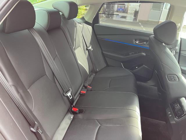 アコード ｅ：ＨＥＶ　フルセグテレビ　衝突被害軽減装置　ＡＢＳ　本革シート　マルチカメラ　ＥＴＣ車載器　ＵＳＢ　ＬＥＤヘッドライト　オートライト　クリアランスソナー　禁煙　Ｒカメラ　オートクルーズコントロール（33枚目）