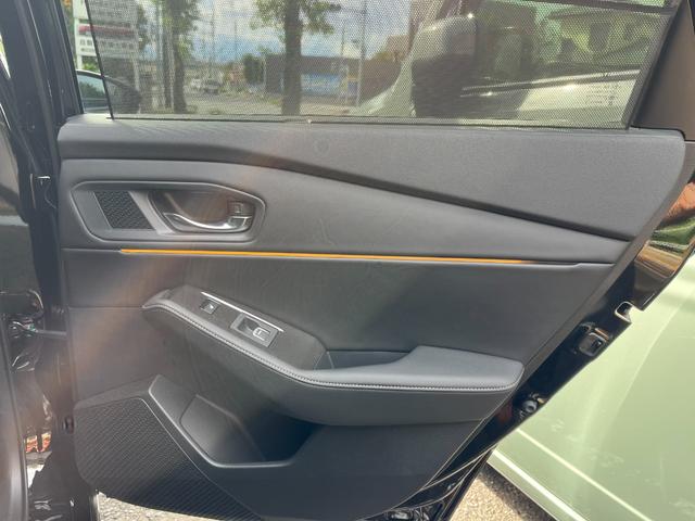 アコード ｅ：ＨＥＶ　フルセグテレビ　衝突被害軽減装置　ＡＢＳ　本革シート　マルチカメラ　ＥＴＣ車載器　ＵＳＢ　ＬＥＤヘッドライト　オートライト　クリアランスソナー　禁煙　Ｒカメラ　オートクルーズコントロール（34枚目）