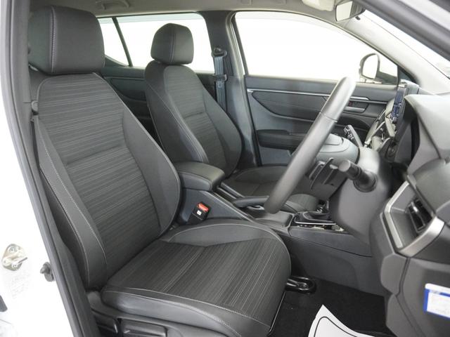 ＷＲ－Ｖ Ｚ　当社デモカー純正９インチコネクトナビＬＥＤオートライトオートハイビームパーキングソナー誤発進抑制機能後方誤発進抑制機能アダプティブクルーズコントロール　盗難防止装置　禁煙　Ｒカメラ　ＵＳＢ　ＥＳＣ（6枚目）