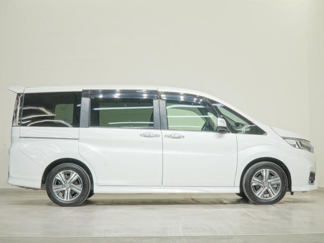 ステップワゴンスパーダ ｅ：ＨＥＶスパーダＧ・ＥＸホンダセンシング　ワンオーナー　１０インチプレミアムインターナビ　前後ドラレコ　シートヒーター　両側電動スライドドア　ＬＥＤオートライト　バックカメラトリプルゾーンコントロールエアコンサイドカーテンエアバッグ　地デジ（4枚目）