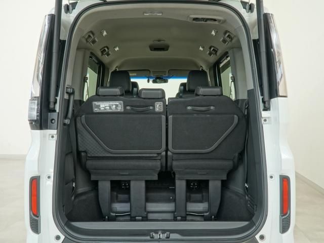 ステップワゴンスパーダ ｅ：ＨＥＶスパーダＧ・ＥＸホンダセンシング　ワンオーナー　１０インチプレミアムインターナビ　前後ドラレコ　シートヒーター　両側電動スライドドア　ＬＥＤオートライト　バックカメラトリプルゾーンコントロールエアコンサイドカーテンエアバッグ　地デジ（10枚目）