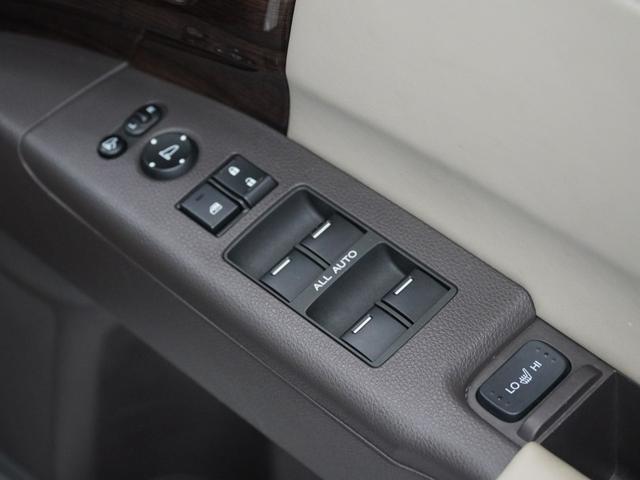 オデッセイ G・EX ワンオーナーHondaインターナビあんしんパッケージ運転席パワーシートシートヒーター本革シート両側電動スライドサイドエアバッグサイドカーテンエアバッグクルーズコントロールETC 盗難防止システム(19枚目)