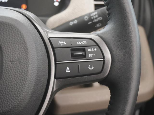 フリード エアーEX 当社デモカー 11.4インチホンダコネクトナビ シートヒーター リアクーラー LEDオートライト 両側電動スライドドア ホンダセンシング パーキングソナー バックカメラ バックモニター DVD 禁煙(21枚目)