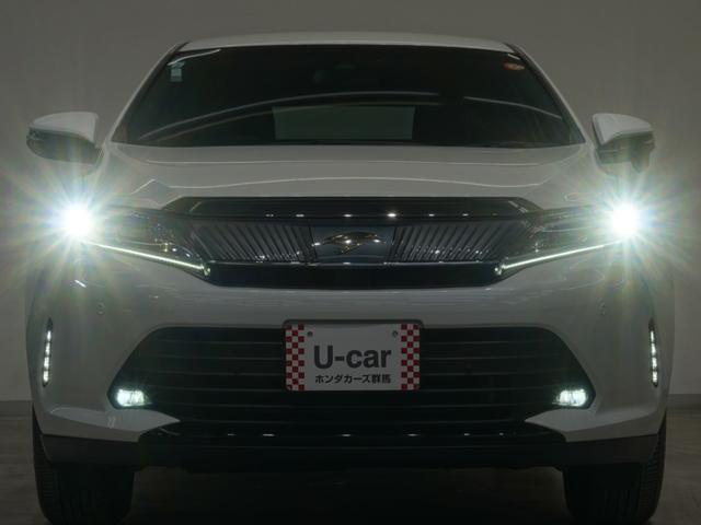 ハリアー プレミアムスタイルノアール　レンタアップ　パワーバックゲート　ＵＳＢ　ＬＥＤヘッドライト　ＥＴＣ付　横滑り防止システム　記録簿有　スマートキー　エアバッグ　ＤＶＤ再生機能　オートエアコン　キーフリー　コーナーソナー（28枚目）