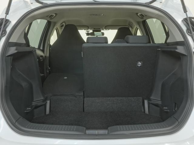 アクア Ｘ　レンタアップトヨタ純正ナビドライブレコーダーＴｏｙｏｔａＳａｆｅｔｙＳｅｎｓｅクルーズコントロールレーントレーシングアシストオートマチックハイビーム　踏み間違い防止　クリソナ　禁煙　イモビ　点検記録簿（10枚目）