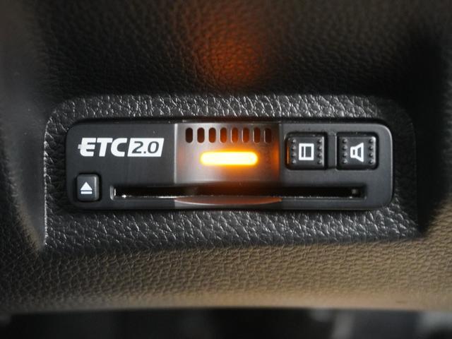 ヴェゼル ｅ：ＨＥＶＺ　ワンオーナー　ホンダコネクトディスプレー　マルチビューカメラ　ホンダセンシング　ＬＥＤオートライト　パーキングソナー　シートヒーター　ステアリングヒーター　パワーバックドア　盗難防止装置　１オーナー（24枚目）