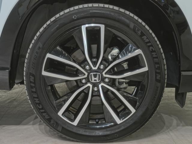 ヴェゼル ｅ：ＨＥＶＺ　ワンオーナー　ホンダコネクトディスプレー　マルチビューカメラ　ホンダセンシング　ＬＥＤオートライト　パーキングソナー　シートヒーター　ステアリングヒーター　パワーバックドア　盗難防止装置　１オーナー（28枚目）