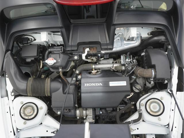 エンジンは、低・中速域での力強い走りを特長とする高回転型６６０ｃｃＤＯＨＣターボ、Ｓ０７Ａ型を採用