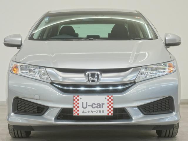 グレイス ハイブリッドＬＸ　ワンオーナー　インターナビ　バックカメラ　ＬＥＤオートライト　あんしんパッケージ　シティブレーキアクティブシステム（低速域衝突軽減ブレーキ＋誤発進抑制機能）　１オナ　ワンセグＴＶ　スマートキ　ＤＶＤ（4枚目）