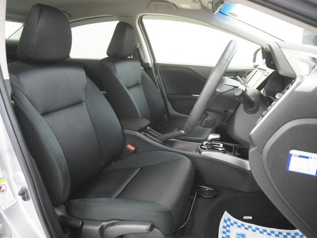 グレイス ハイブリッドＬＸ　ワンオーナー　インターナビ　バックカメラ　ＬＥＤオートライト　あんしんパッケージ　シティブレーキアクティブシステム（低速域衝突軽減ブレーキ＋誤発進抑制機能）　１オナ　ワンセグＴＶ　スマートキ　ＤＶＤ（8枚目）