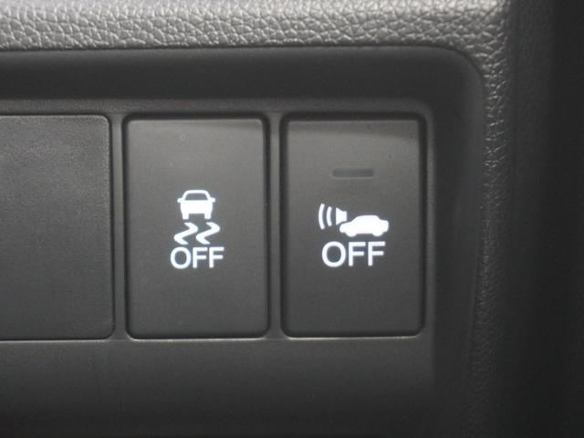 グレイス ハイブリッドＬＸ　ワンオーナー　インターナビ　バックカメラ　ＬＥＤオートライト　あんしんパッケージ　シティブレーキアクティブシステム（低速域衝突軽減ブレーキ＋誤発進抑制機能）　１オナ　ワンセグＴＶ　スマートキ　ＤＶＤ（22枚目）