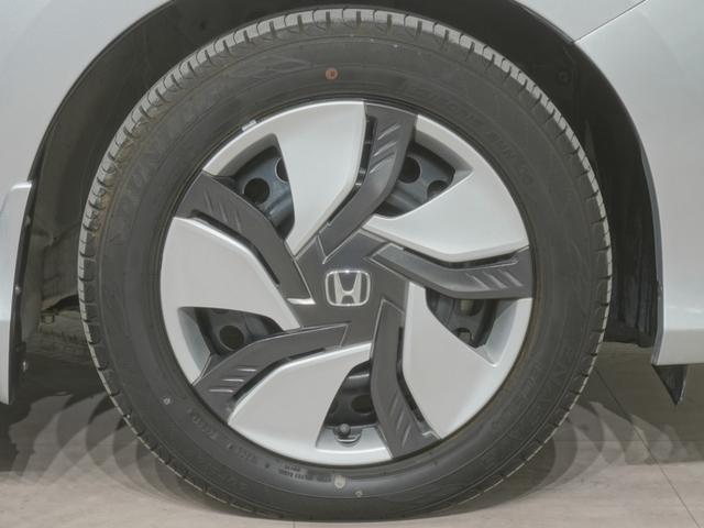 グレイス ハイブリッドＬＸ　ワンオーナー　インターナビ　バックカメラ　ＬＥＤオートライト　あんしんパッケージ　シティブレーキアクティブシステム（低速域衝突軽減ブレーキ＋誤発進抑制機能）　１オナ　ワンセグＴＶ　スマートキ　ＤＶＤ（25枚目）