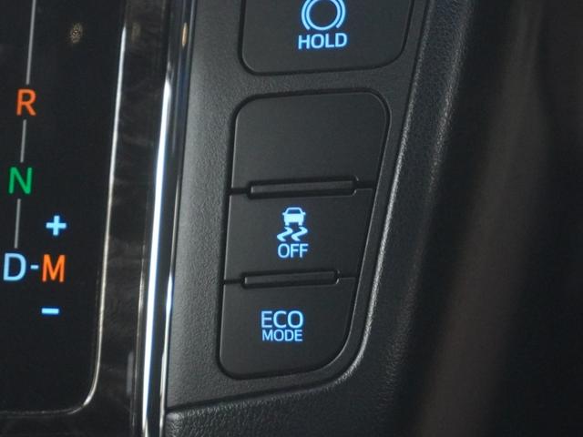 アルファード ２．５ＳタイプゴールドＩＩ　レンタアップ車両純正９インチディスプレイオーディオ両側電動スライドドアトヨタセーフティセンスＬＥＤヘッドライトパワーバックドアフルオートエアコン（前席左右・前後独立温度コントロール）　ウォークスルー（20枚目）