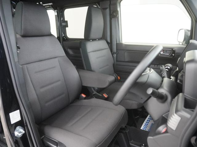 �^�]�Ȃ̃X�y�[�X�͂�����肵�Ă��Ă��Ȃ�����A���̃z�[���h�𑝂₵�����ԏ���Ă����ɂ����V�[�g�ƂȂ��Ă���܂��B�܂����ʂ��p�ɂȏ��~��ł��j��ɂ����D���ƂȂ��Ă���܂��B