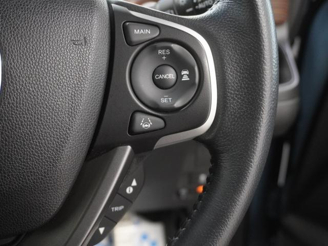 フリード＋ハイブリッド ハイブリッド・クロスターホンダセンシング　９インチインターナビ　前後ドライブレコーダー　ＬＥＤオートライト　アクティブコーナリングライト　両側電動スライドドア　アダプティブクルーズコントロール　レーンキープアシスト　誤発進抑制機能　ＥＴＣ（19枚目）
